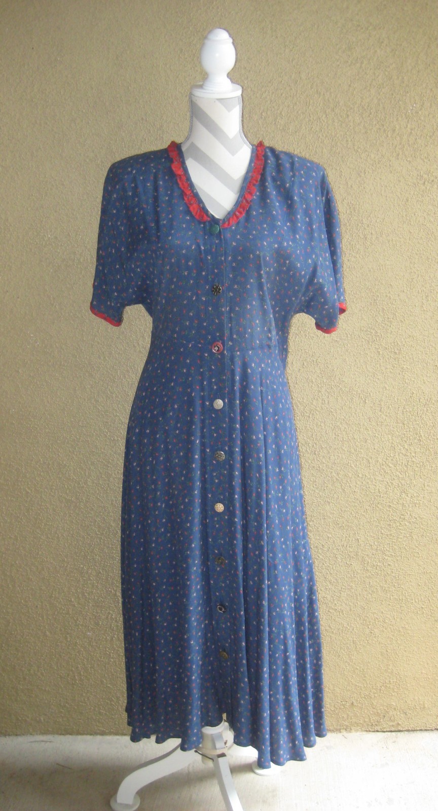 Vintage 701 California blue rayon button down short sleeve full skirt dress S