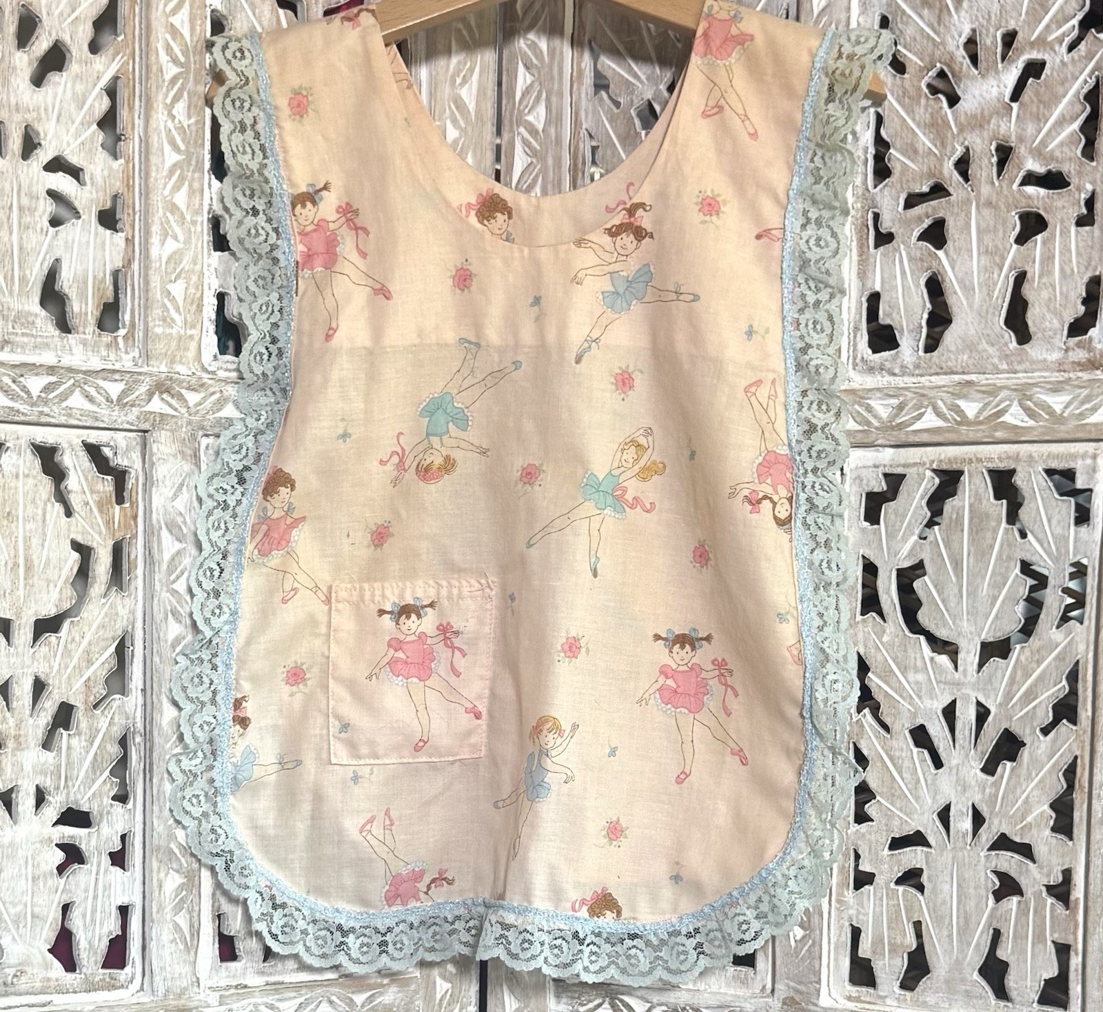 Vintage Girls Pink Ballet Print Apron Blue Lace Trim Pocket Fits SZ 4/6
