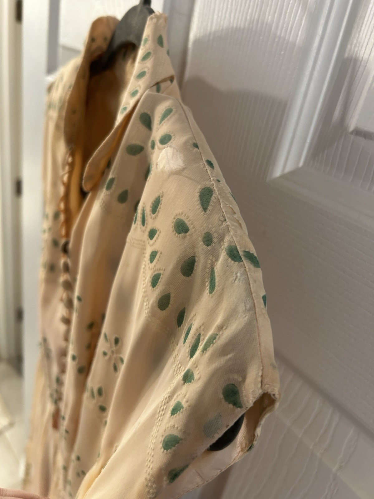 Vintage 1940’s/1950’s Peach Cutwork Floral Tea Length Dress, Size XS