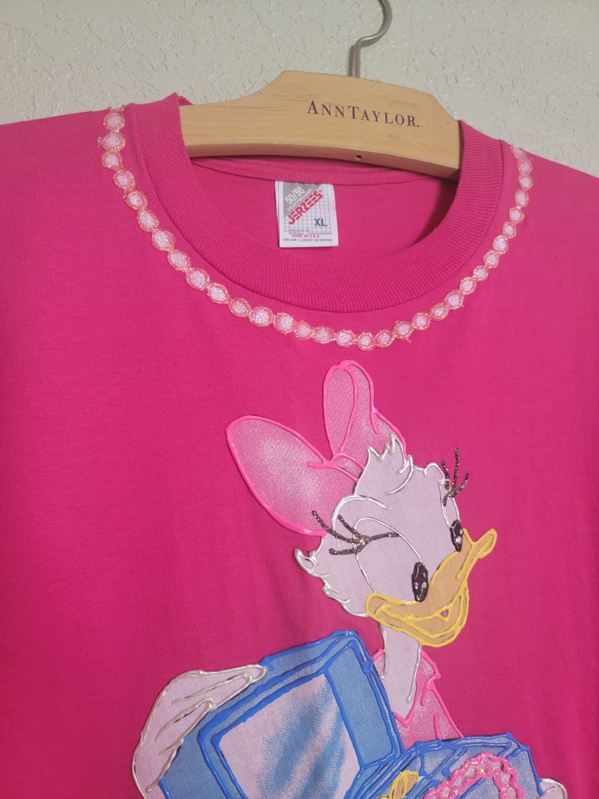 Vintage Nostalgic 80’s 90’s Puffy Paint Disney JERZEES SHIRT XL Daisy Duck