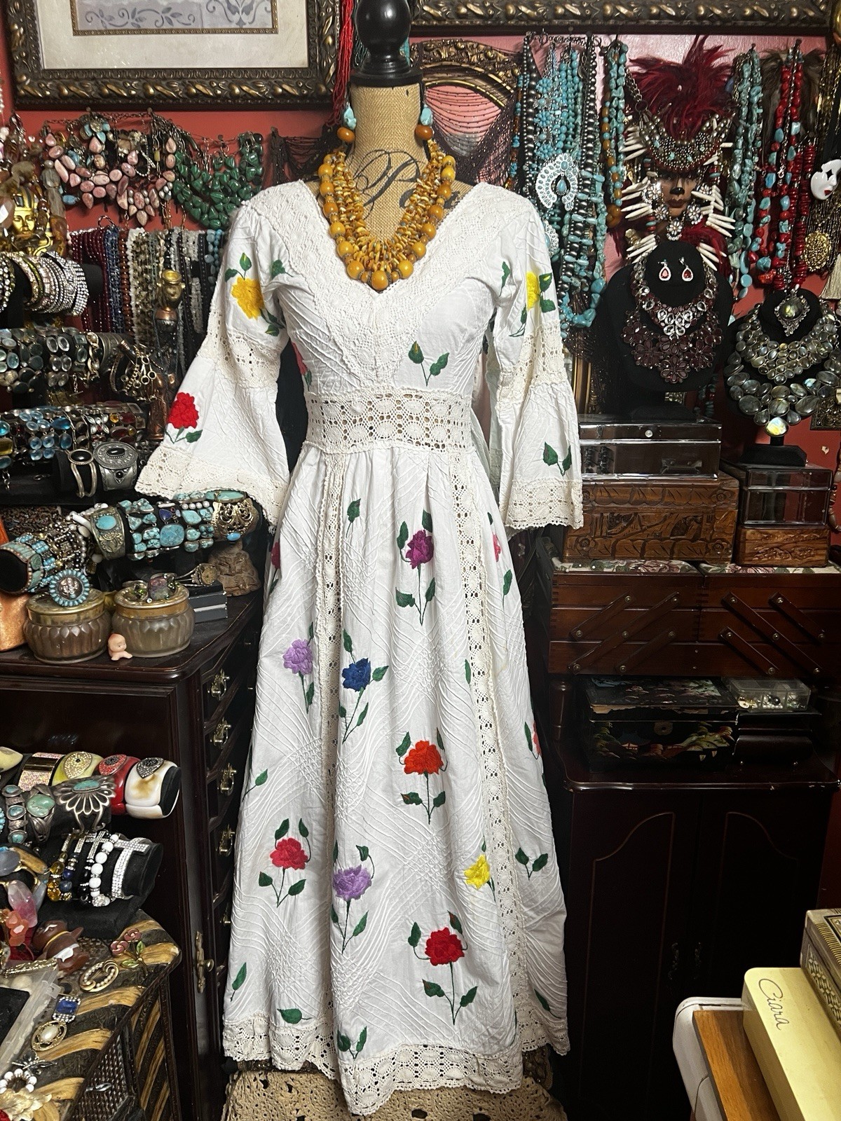Stunning Oaxaca Mexican Pentuck White Multi Color Embroidery Crochet Dress XS/S