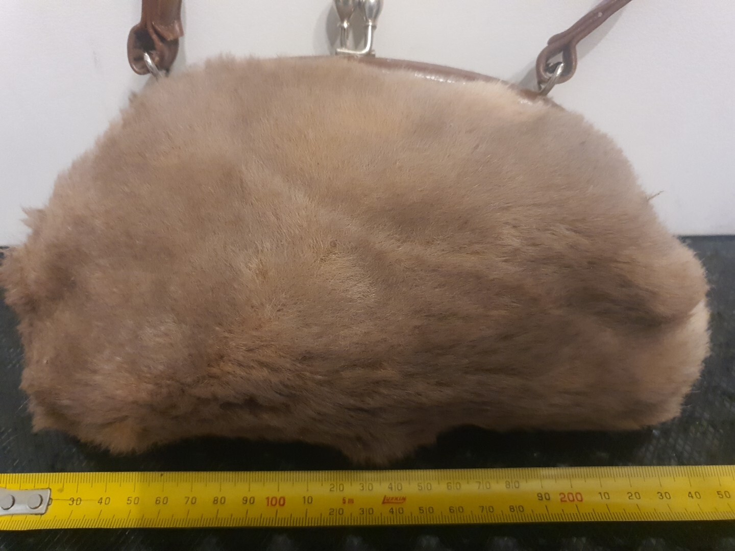 Vintage genuine kangaroo fur hide hand bag 25 X 16cm V G COND b15