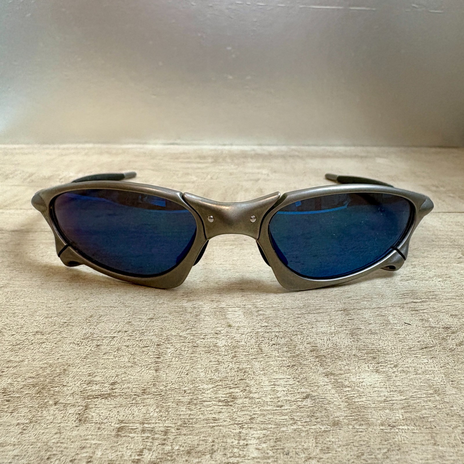 Oakley Authentic Vintage X metal Penny Titanium Ice Iridium with case Great con!