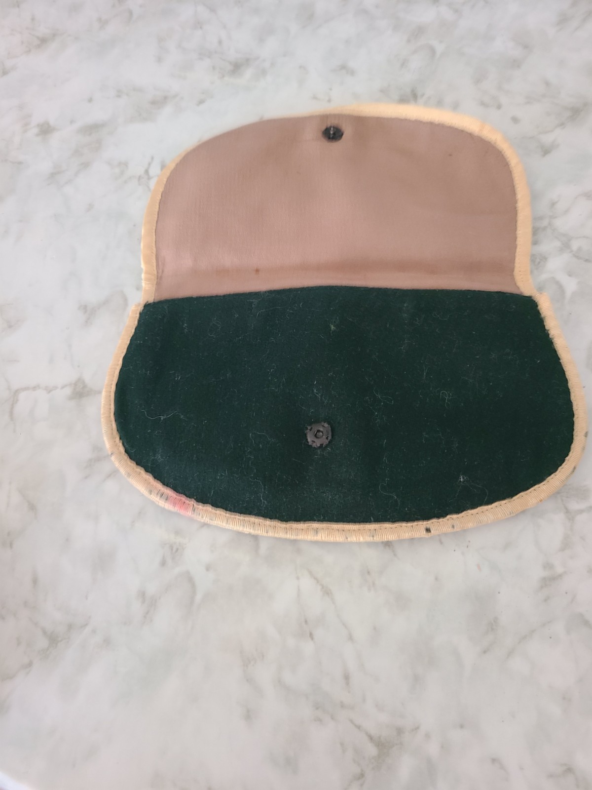 Antique Green Felt Pouch with Tan Trim, Button Closure, & Belt Loop (Fox Hunt?)