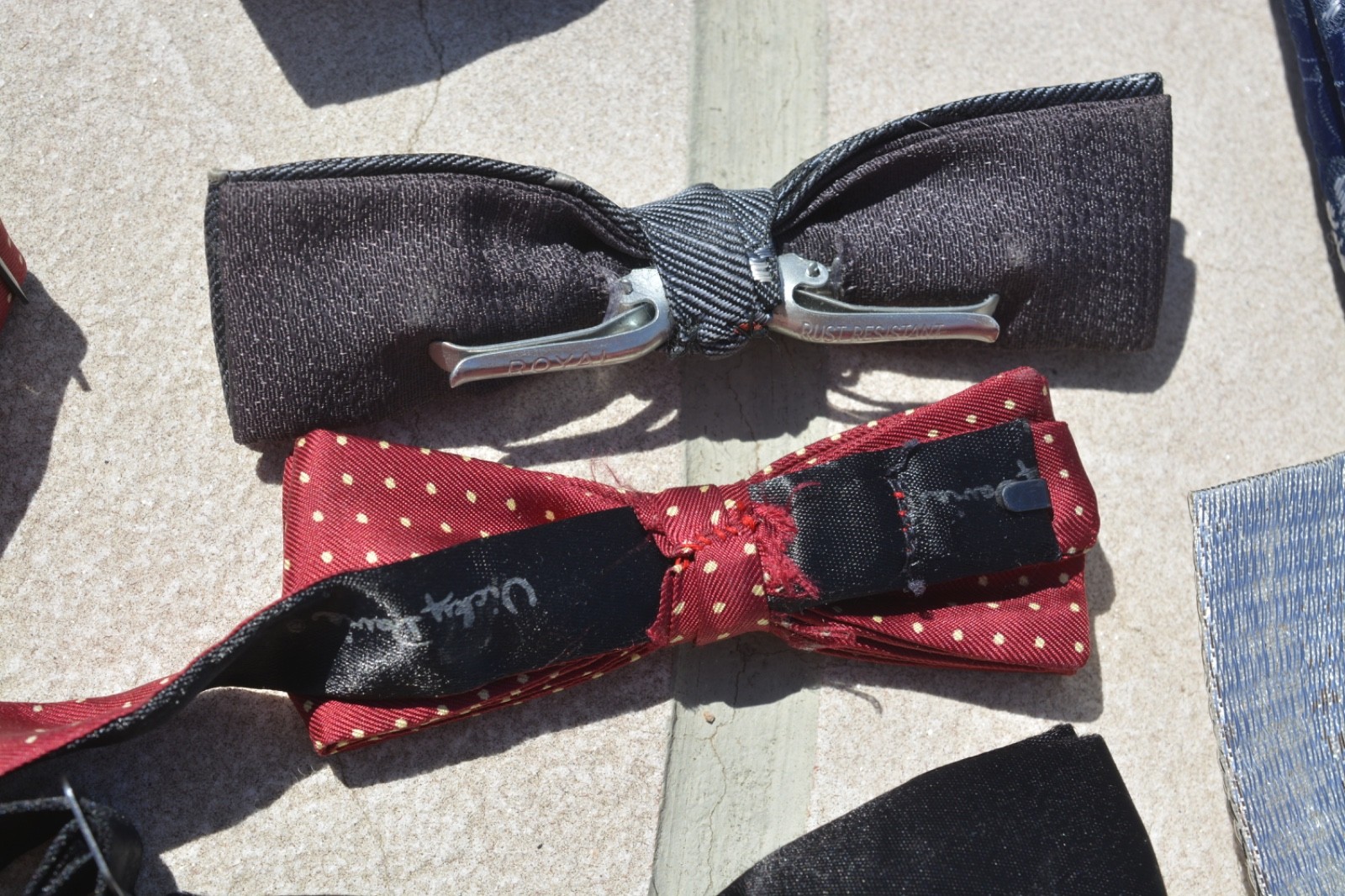 17 Vintage retro Gentlemens Clip-On Bow Ties Hankies TIE + MCM Century 40-1950s