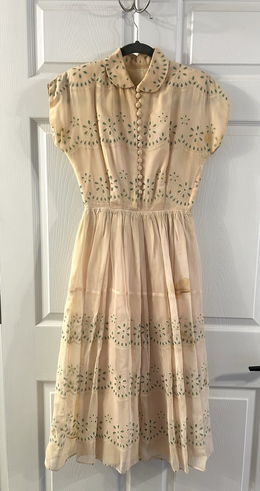 Vintage 1940’s/1950’s Peach Cutwork Floral Tea Length Dress, Size XS