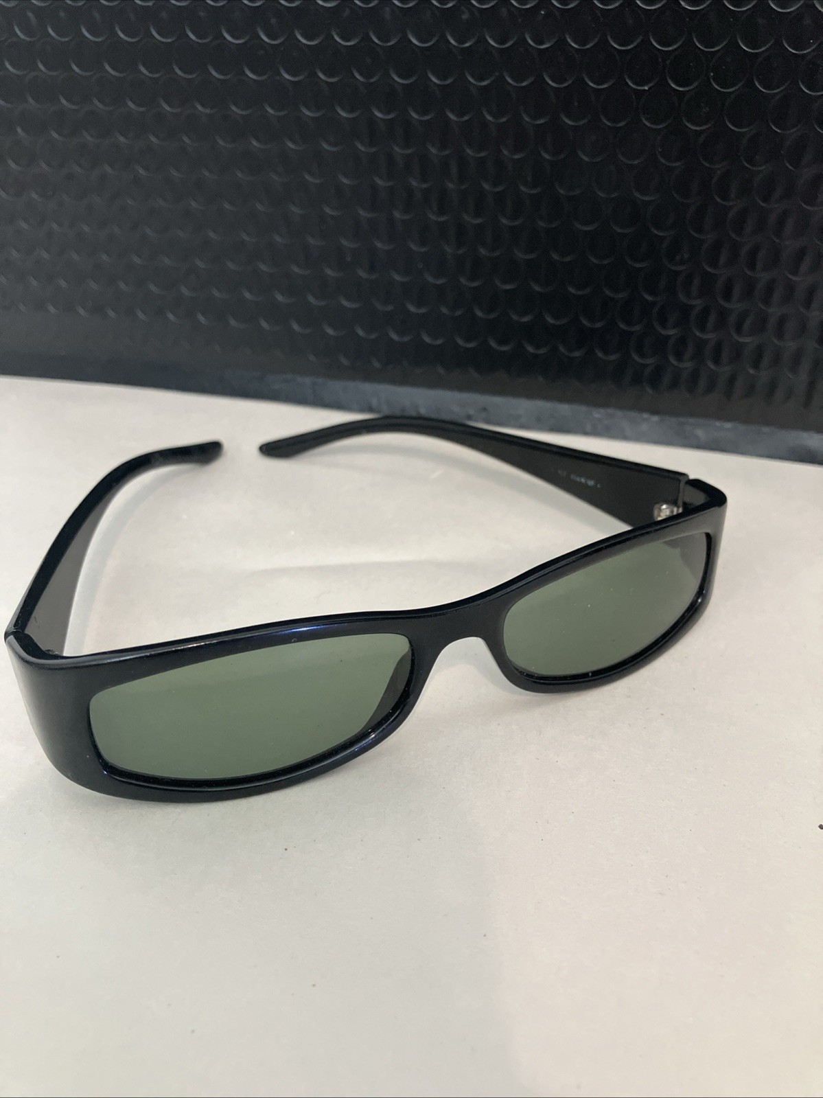Vintage Gucci Sunglasses- Slim G Logo