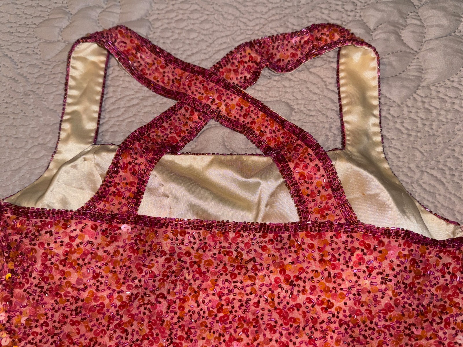 VTG SCALA Sequin Beaded Cropped Top Pinkish salmon Fringe Hem Cris Cross Size S