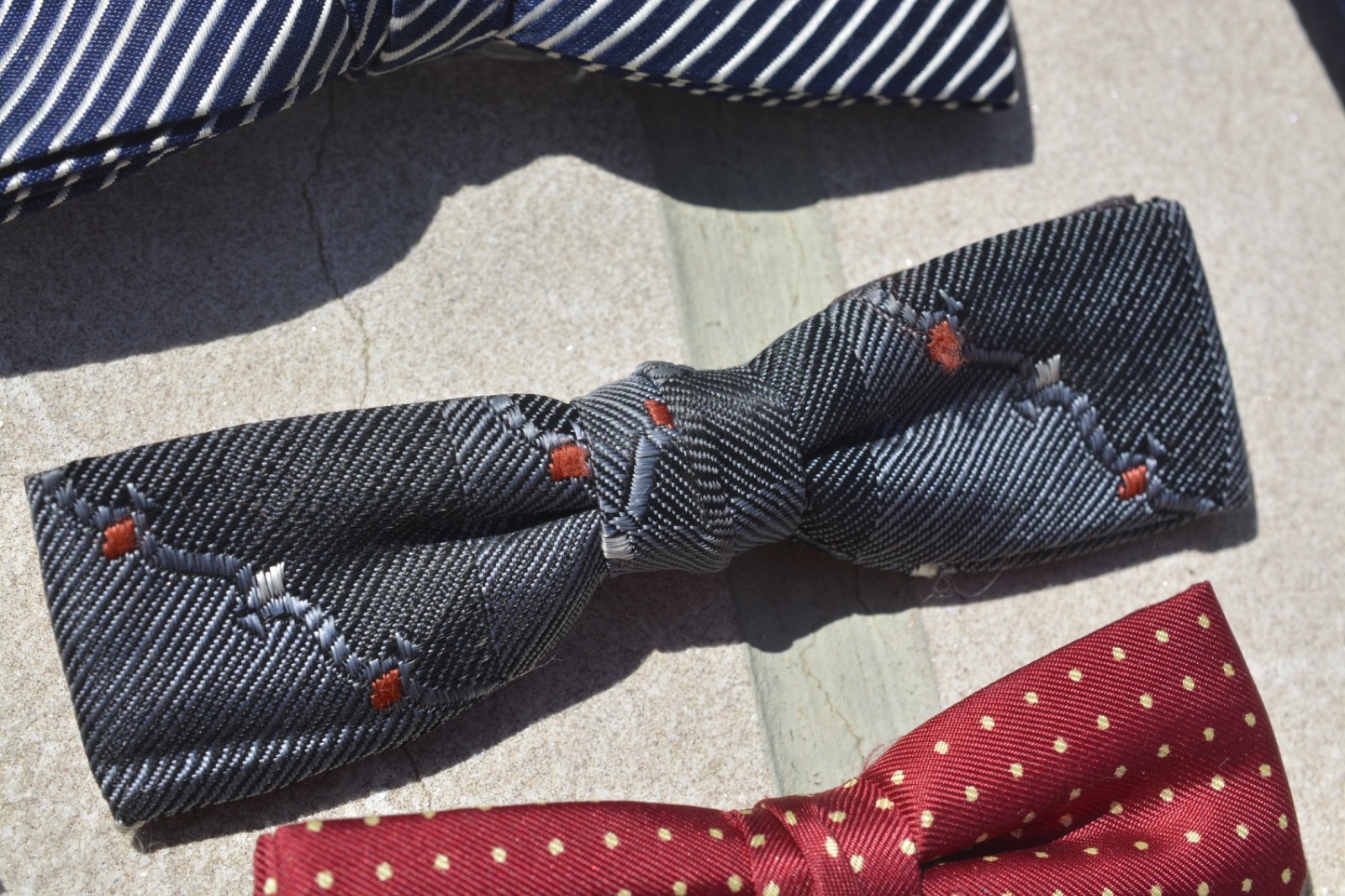 17 Vintage retro Gentlemens Clip-On Bow Ties Hankies TIE + MCM Century 40-1950s