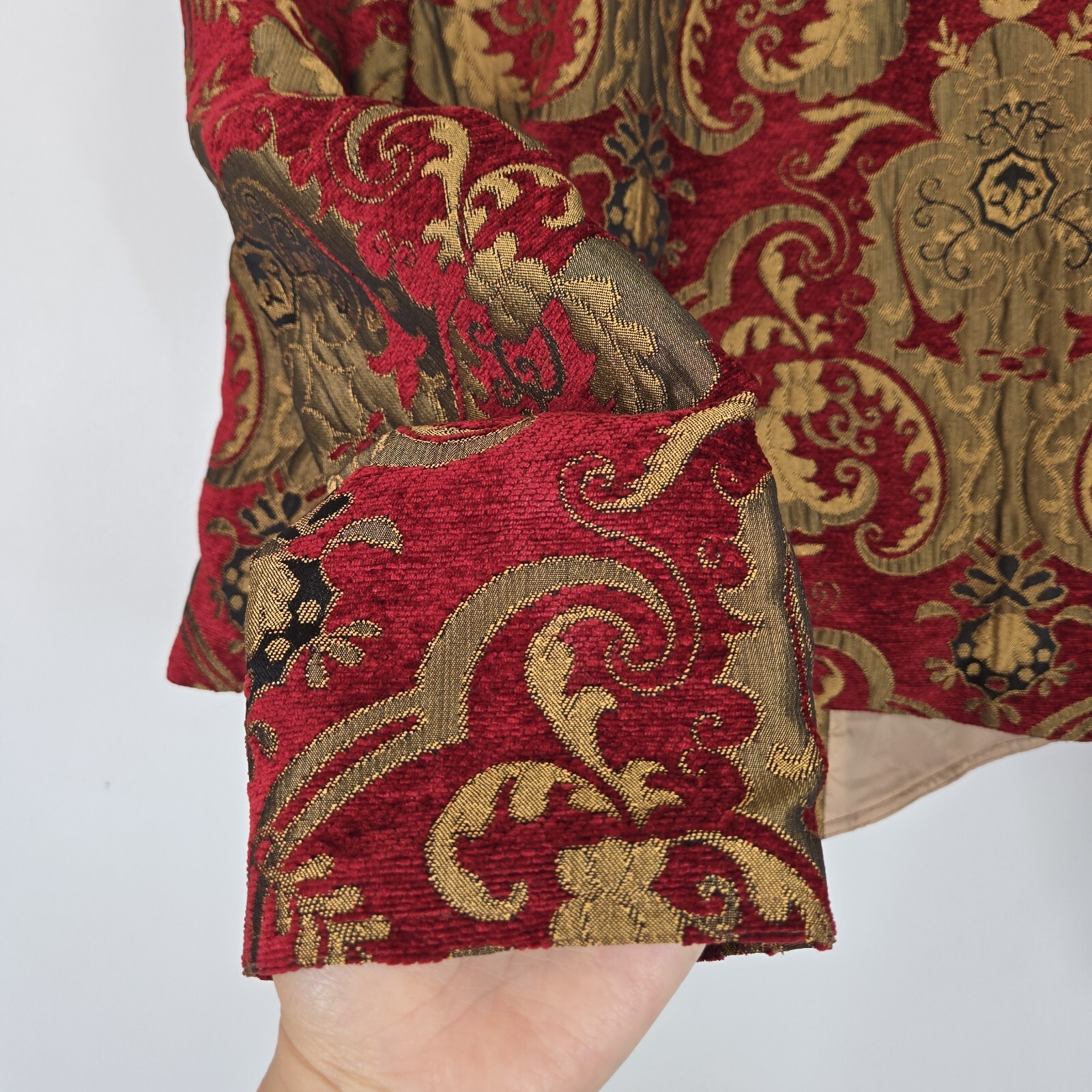 Expose Vintage Chenille Cropped Peaked Lapel Blazer Large Paisley Red Gold Retro