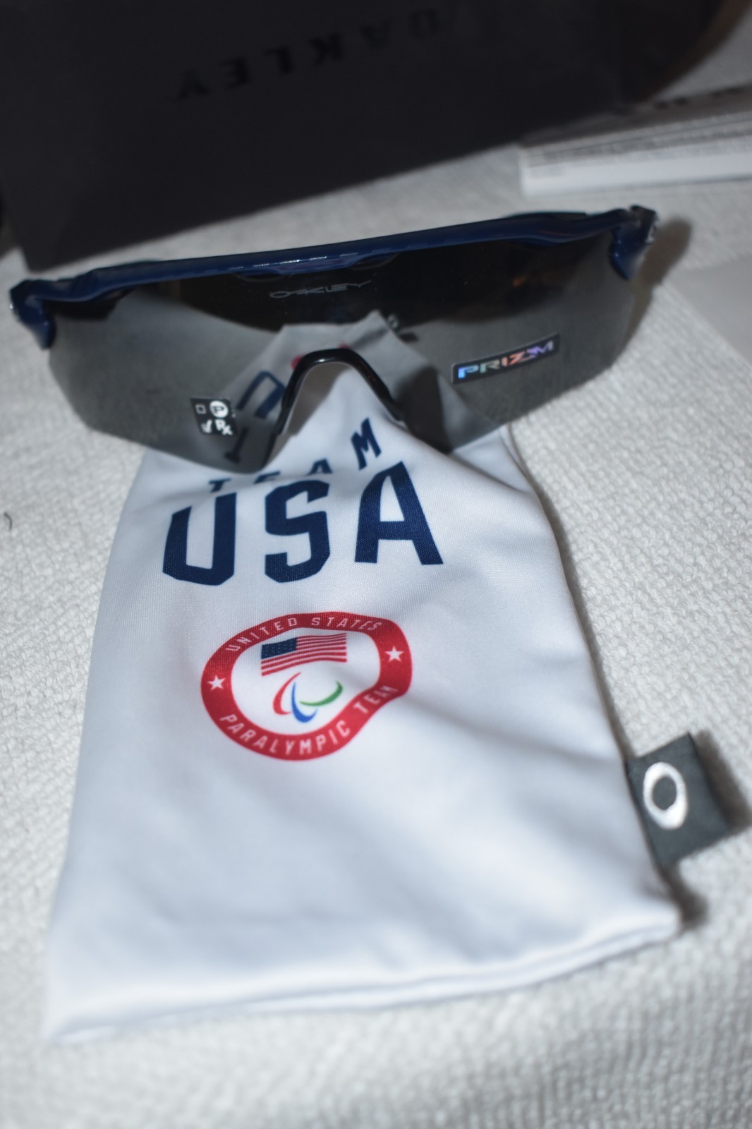 OAKLEY Mint New RADAR EV PATH TEAM USA OLYMPIC Navy Frame Prizm Vented B Iridium