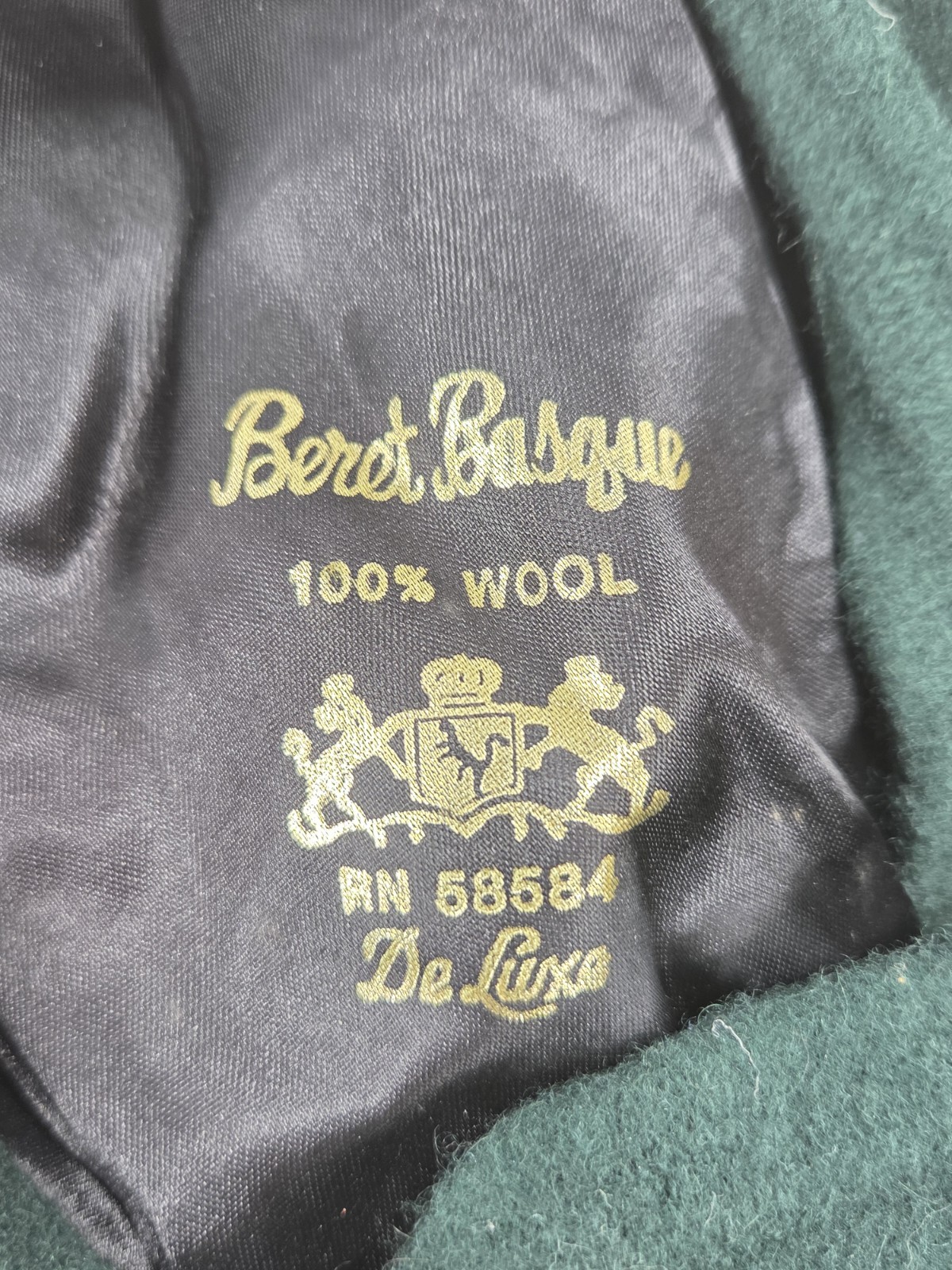 2 Vintage Beret Basque 100% Wool DeLuxe Black Green Hats Czech Republic RN58584