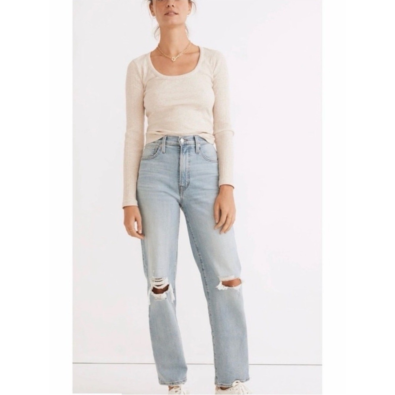 Madewell The Perfect Vintage Straight Jean in Distressed Blue Size 24