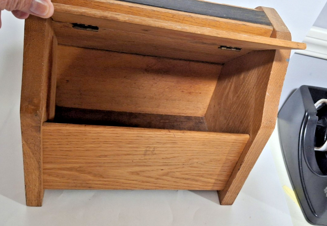 Cavalier Guardsman Vintage Wooden Shoe Shine Box Advertising Wood Box