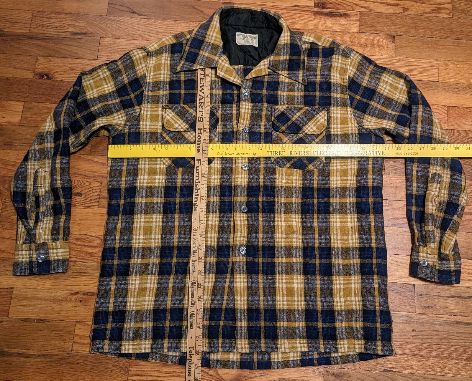 Vtg JCPenney MW Flannel Shirt – Men’s LARGE 16-16 1/2 – Korea Plaid Blue Yellow