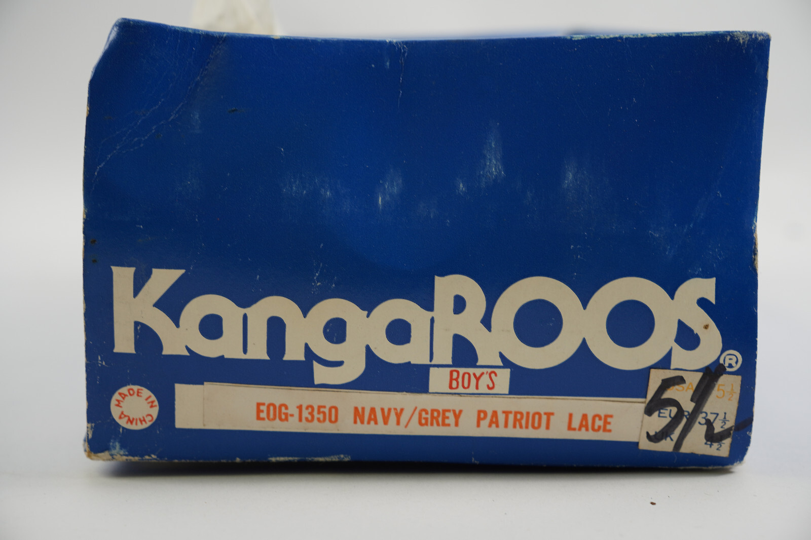 VIntage 1985 KANGAROOS Shoes With Pockets, Navy Blue, Size 5-1/2, New Old Stock