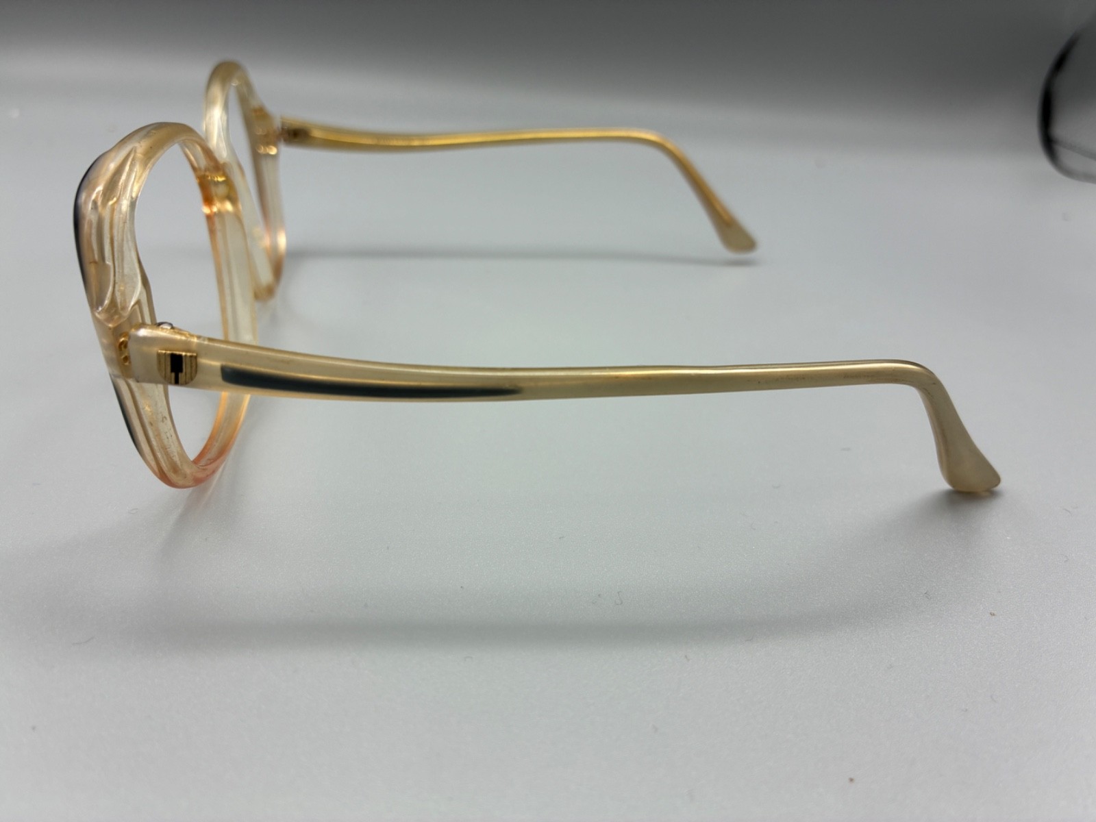EMANUEL UNGARO Paris-Mod. EU 11 183-80s-Eyewear Frame-NEW-NOS-Rare
