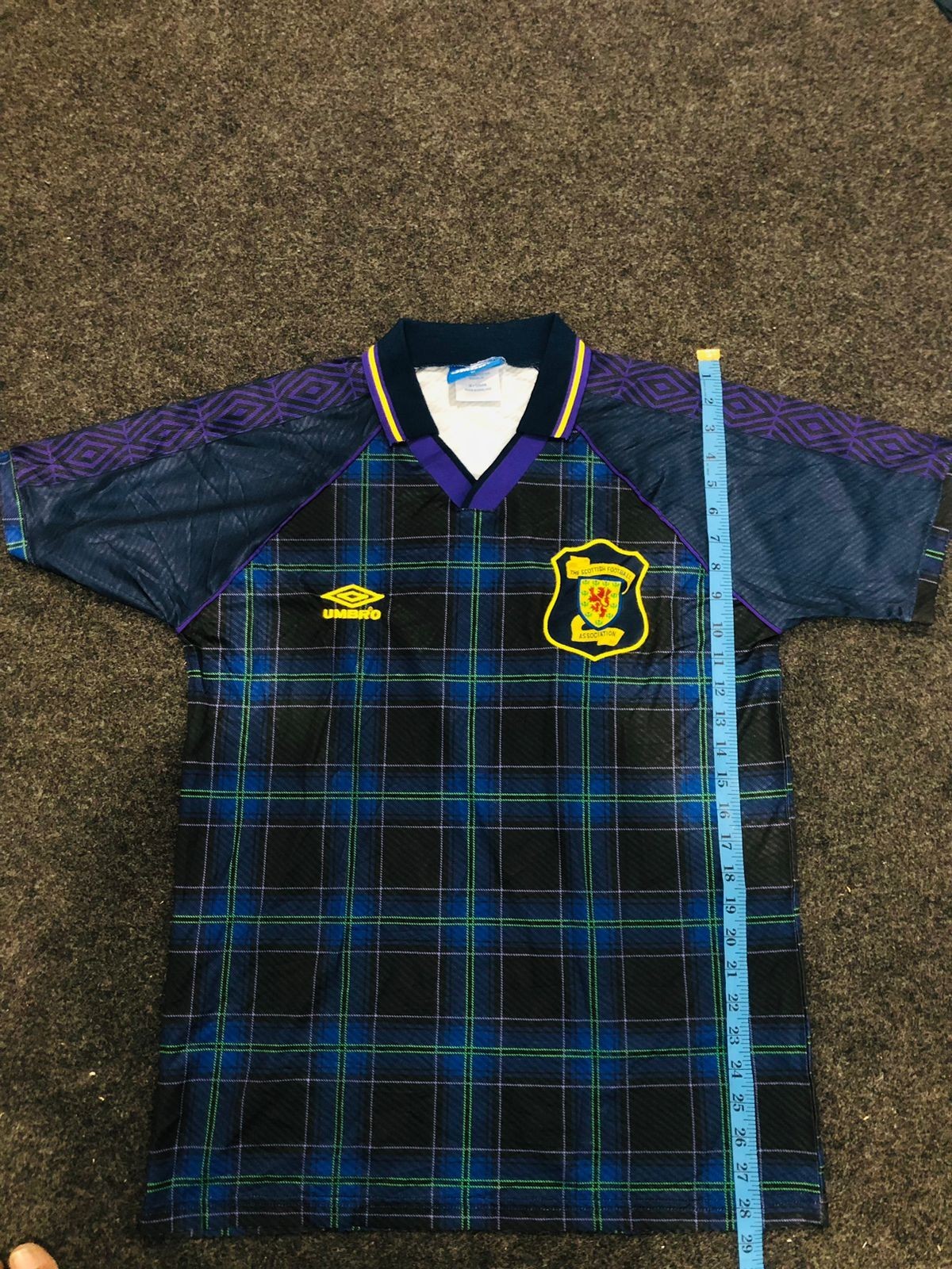 Scotland 1994 – 1996 Home football Umbro Jersey