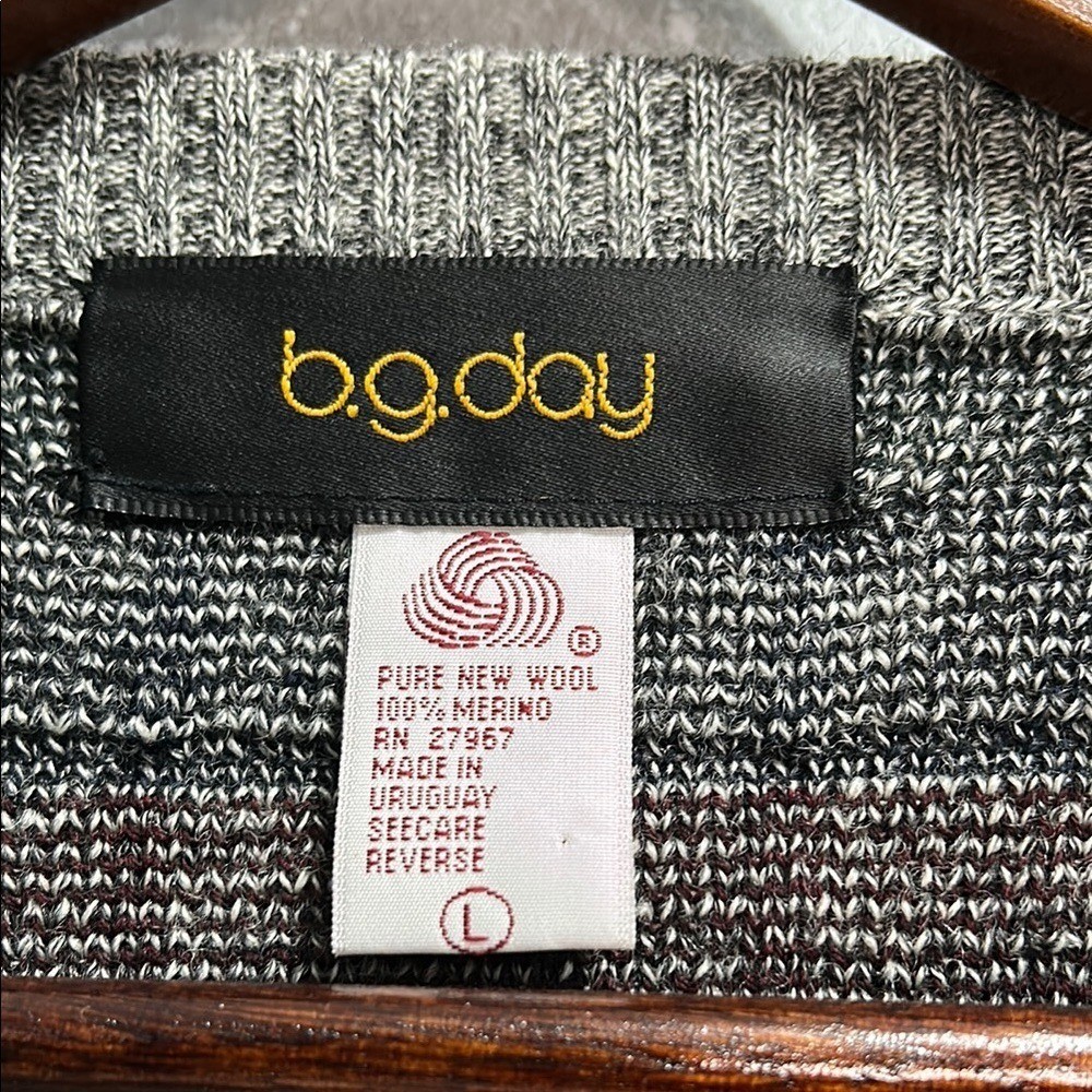 Vintage b.g.day 100% Merino Wool Gray Crewneck Sweater Men’s Large