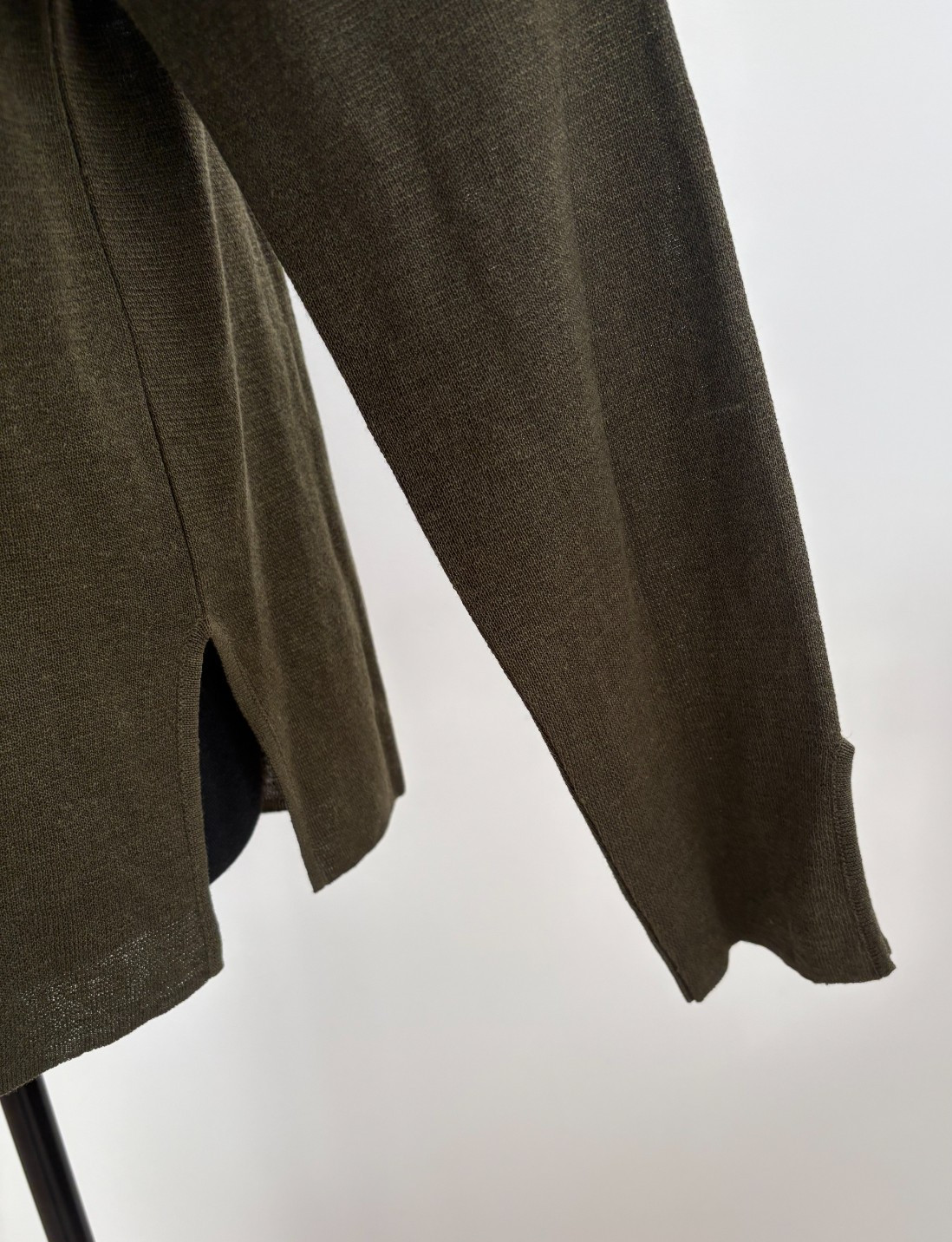 VTG YSL Yves Saint Laurent Olive Green Linen Silk Blend Lightweight Sweater