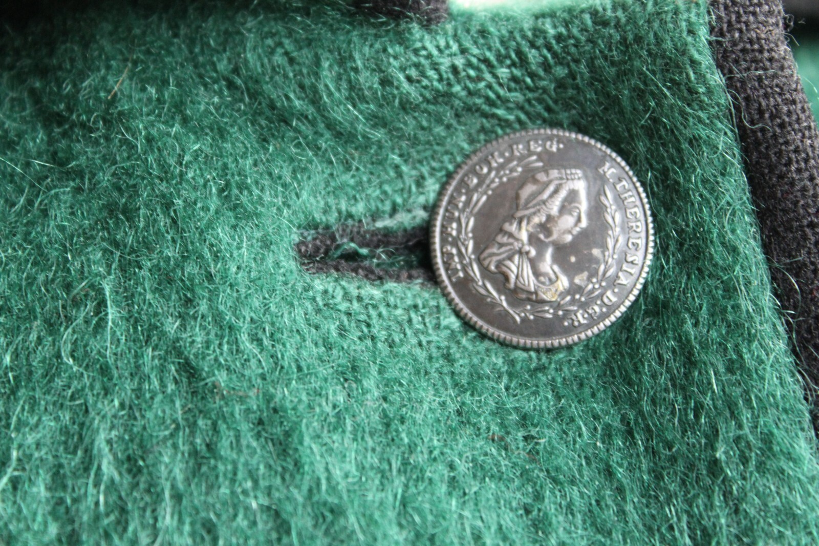 Vintage Forest Green Austrian Mohair Wool Cape Lining Coin Buttons