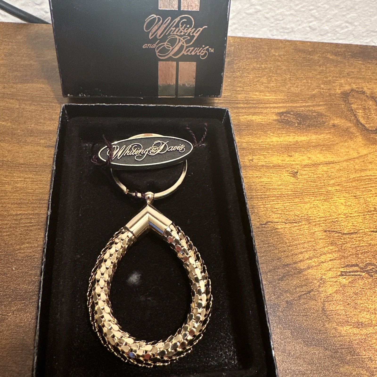 Vintage WHITING & DAVIS Key Chain Gold Mesh With Original Tag Pristine w Box