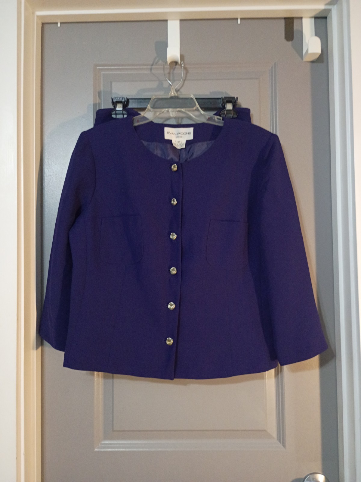 EVAN – PICONE Purple Lined Skirt Suit Long Sleeve Button Front Size 16 Front…