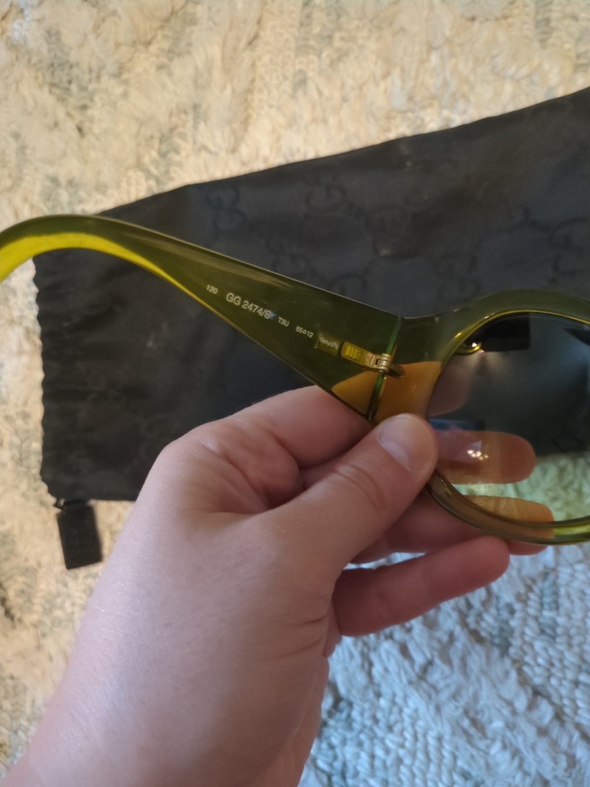 Vintage GUCCI Oval Sunglasses Yellow Frame Gray Lens GG2474/S