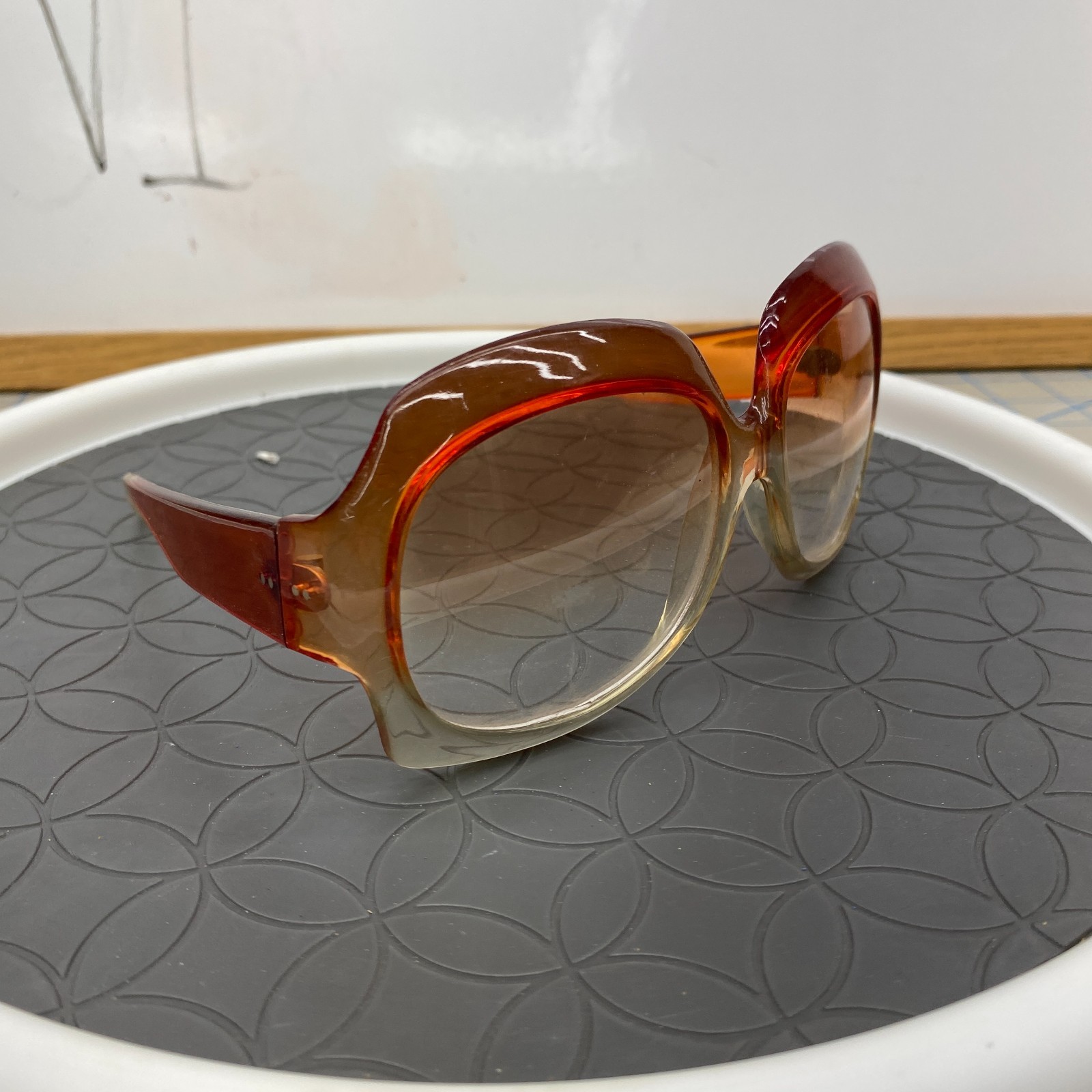 VTG 60s? Eyglasses Frames Oversized Prescription RX Unknown Brand Groovy
