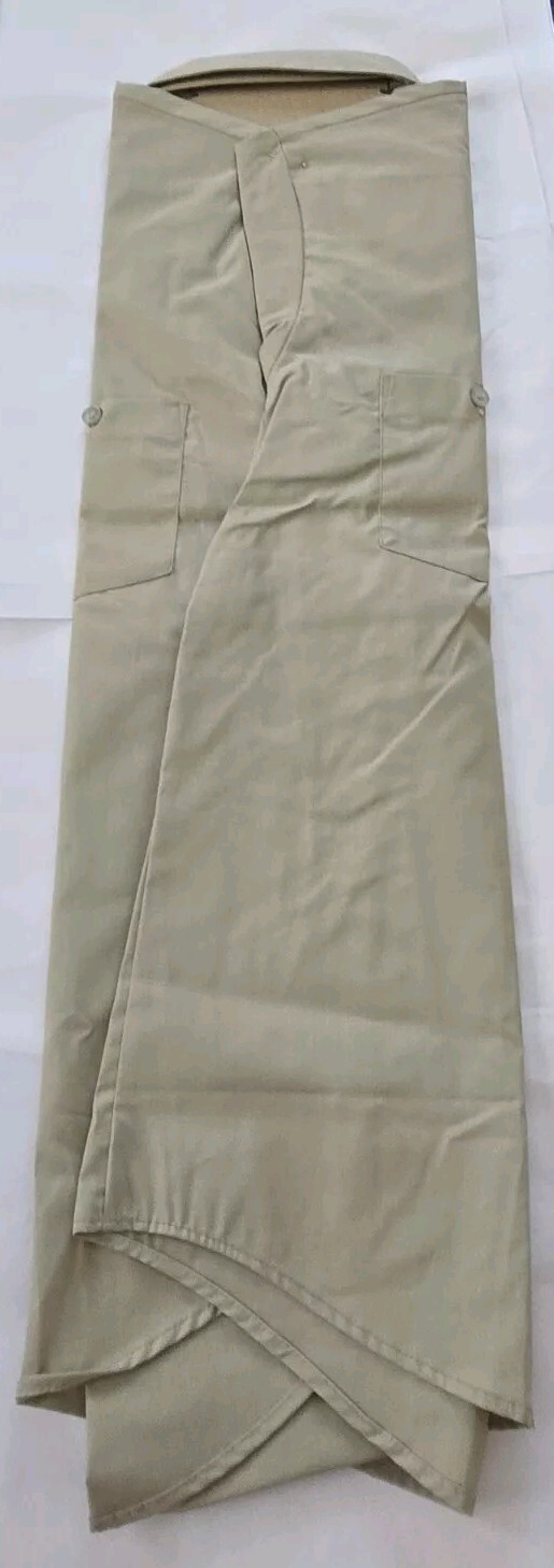 1970s Sears Roebuck Perma Prest Short Sleeve Long Tail Shirt • 16/16-1/2 • USA