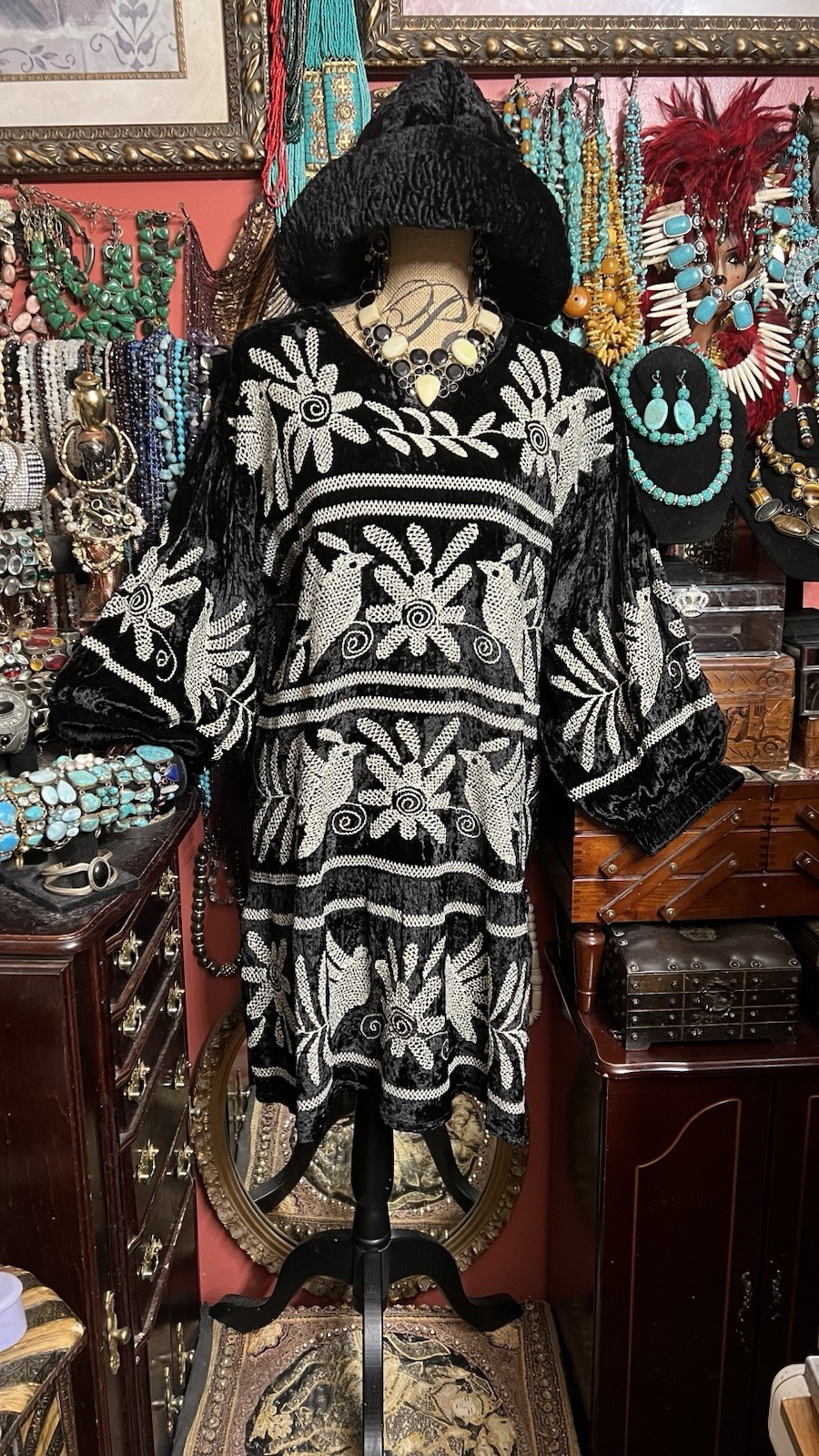 Beautiful Sister Mary Oaxaca Black Velvet Dress With White Embroidery M/L