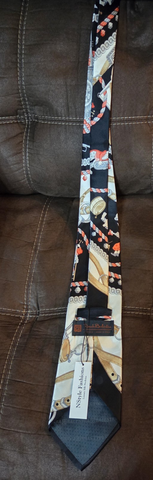 1990s Very RARE Renato Balestra Beautiful Vintage Multicolor Silk Tie!❤️