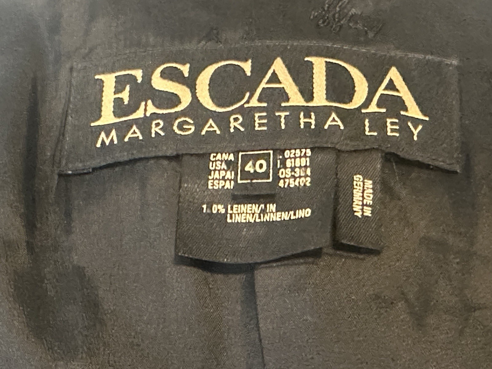 VTG ESCADA Margaretha Ley SZ.40 M Black 100% Linen Gold Button S/S Jacket Blazer