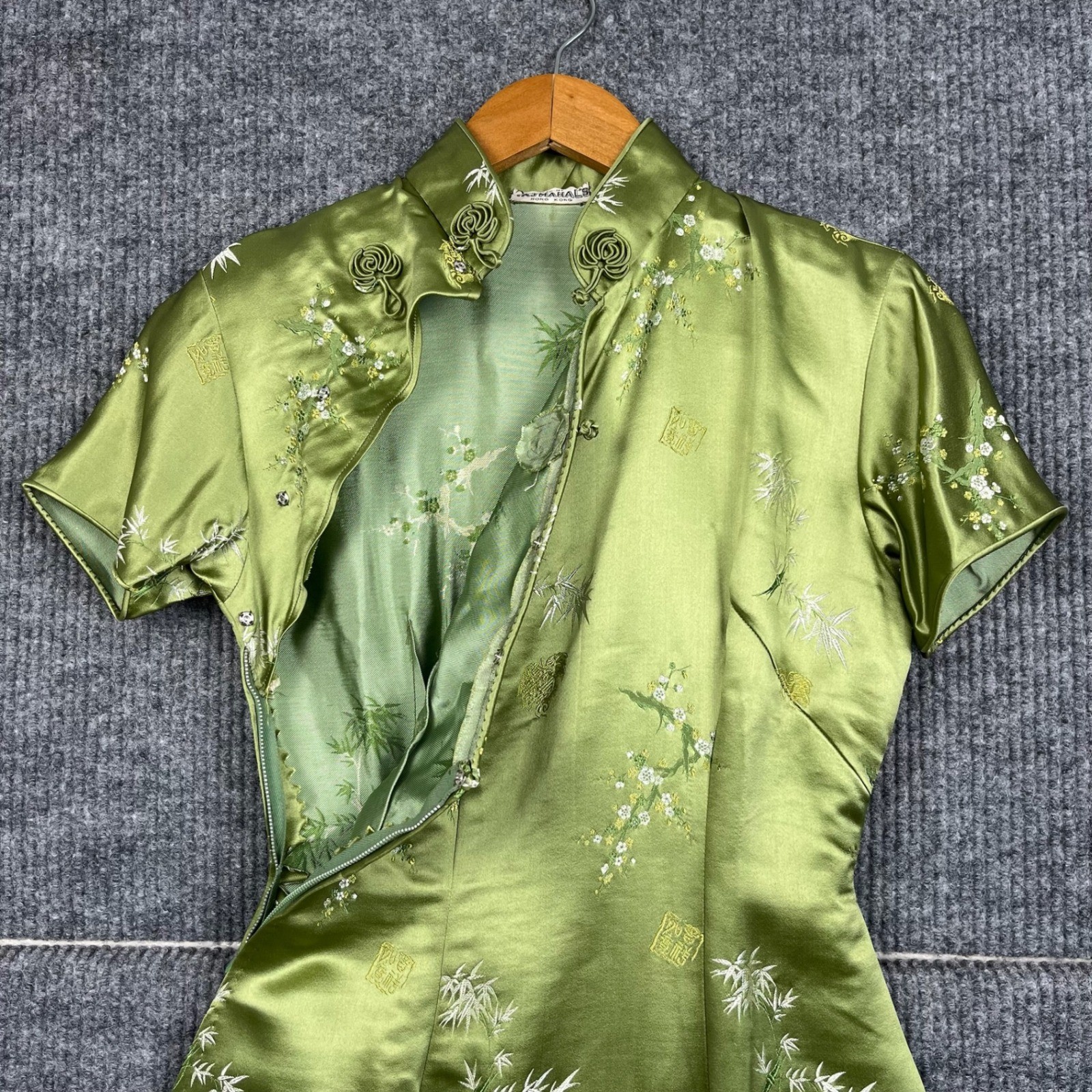 Vtg 60s Tajmahals Cheongsam Dress Womens XS Green Brocade Qipao Satin Hong Kong
