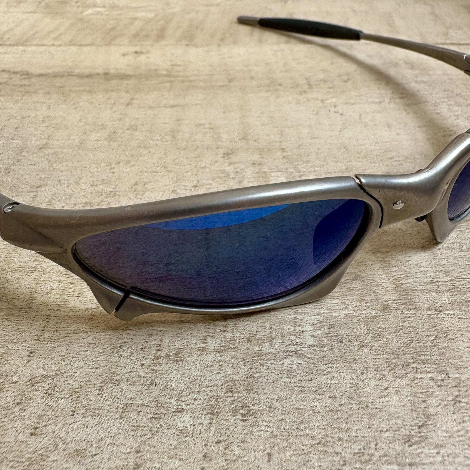 Oakley Authentic Vintage X metal Penny Titanium Ice Iridium with case Great con!