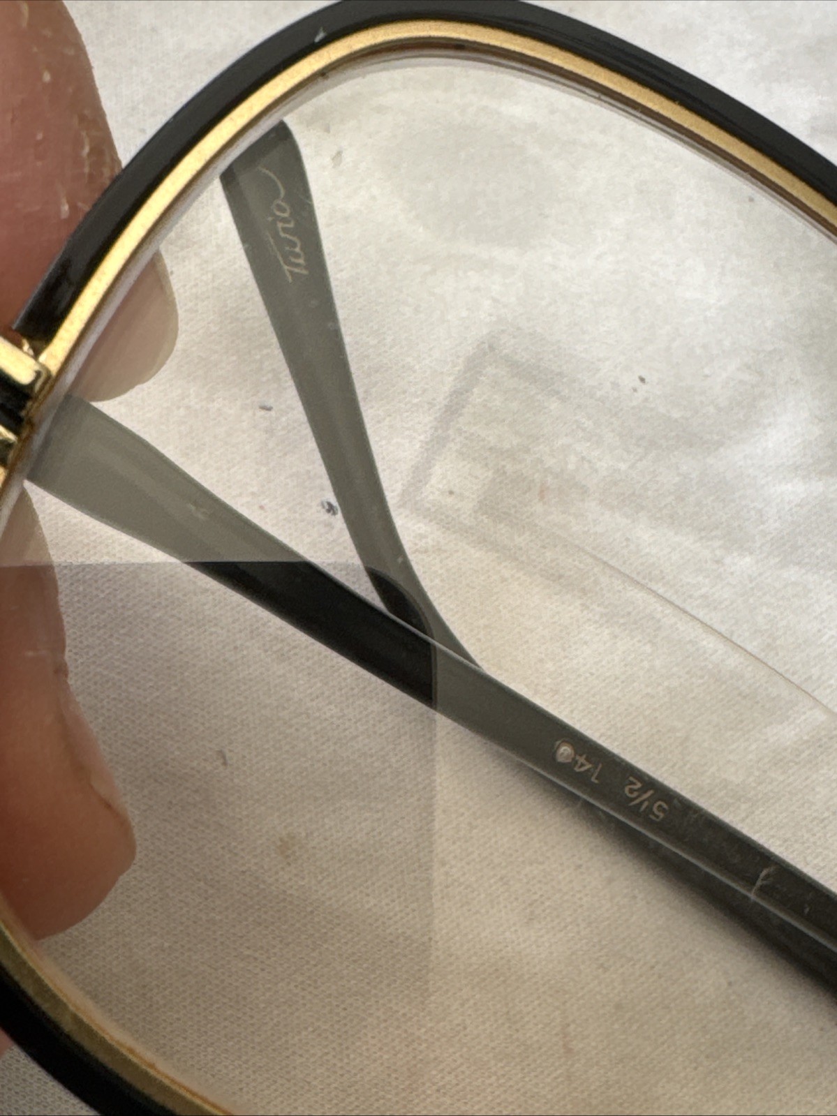Vintage Tura Womens Square MOD 550 Designer Eyeglasses Black Gold Full Frame