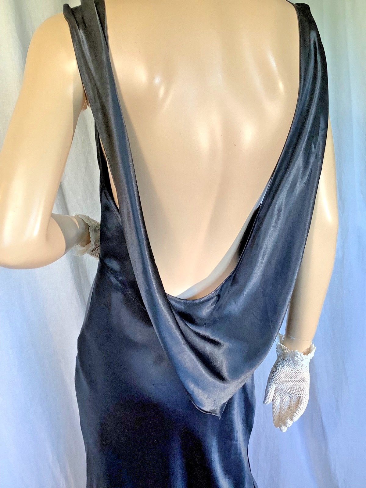 Nightgown negligee Black satin M slinky Cowl karma Bias backless 30s Art Deco