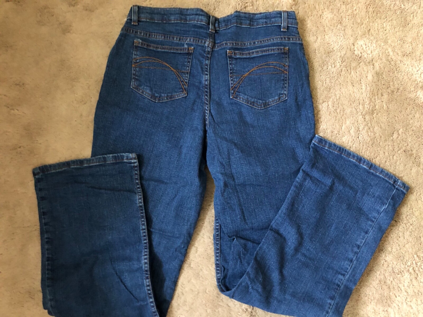 Women’s size 18.5 Blue denim Arizona Jeans Inseam 30 waist 34