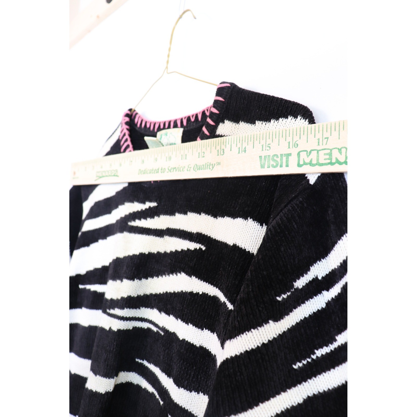 The Quacker Factory Vintage Zebra Print Knit Top Black White Pink Blue Large
