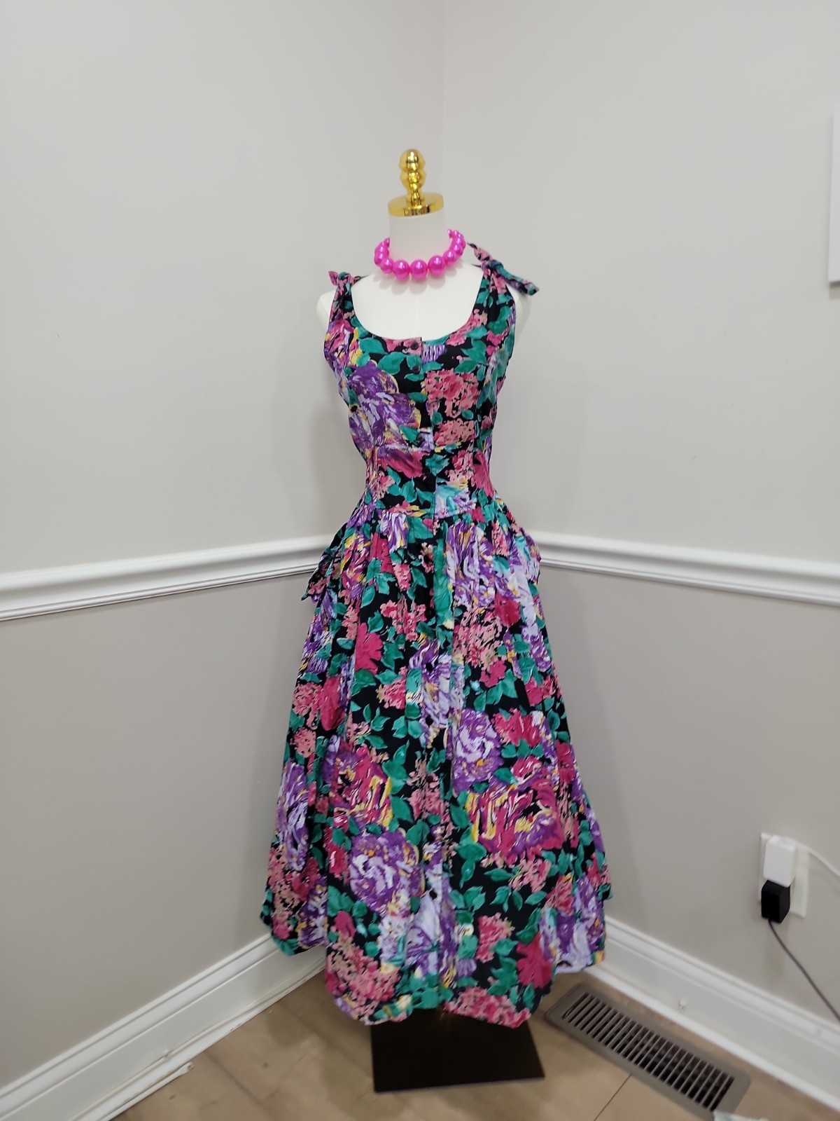VTG 80s Floral Dress Tie Shoulder Midi Full Skirt Button Front Tea Garden