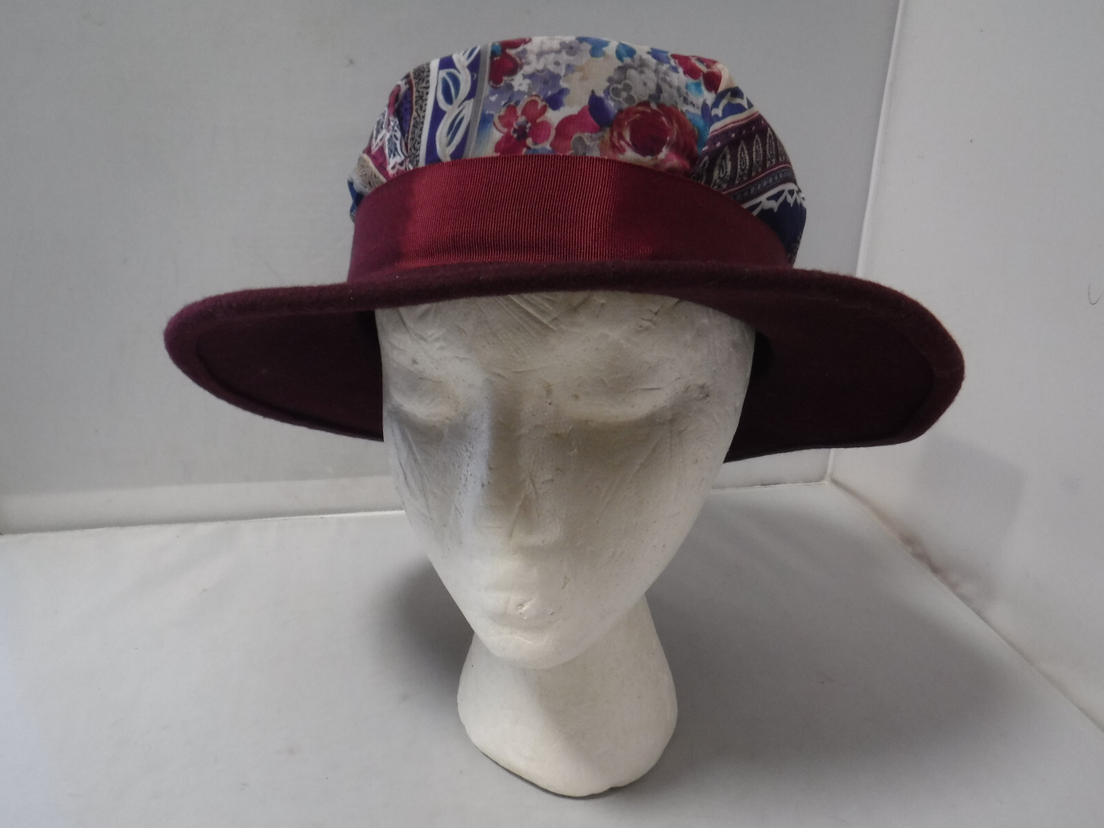 VTG Women’s USA Made 100% Felt Red Wine Wool Floral Print Fabric Bow Fedora Hat