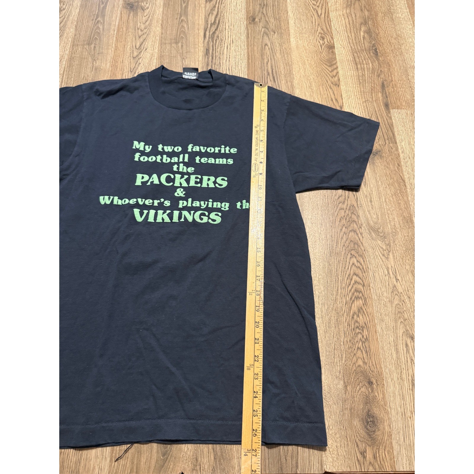 Screen Stars Best T-Shirt Mens L Black Green Packers Vikings Football Humor