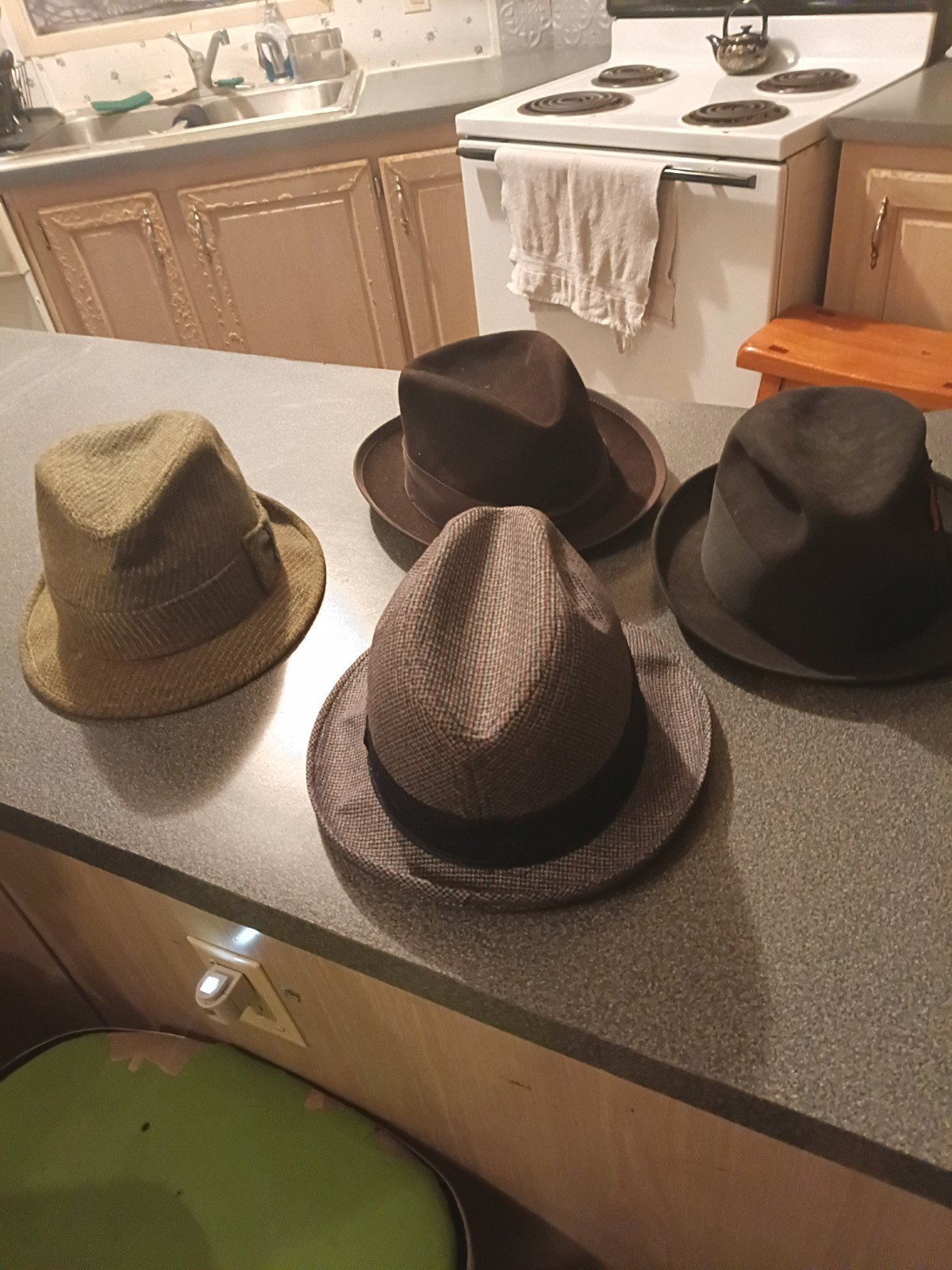 Men’s Fedora Hats Group Costume Accessory for Men Men’s