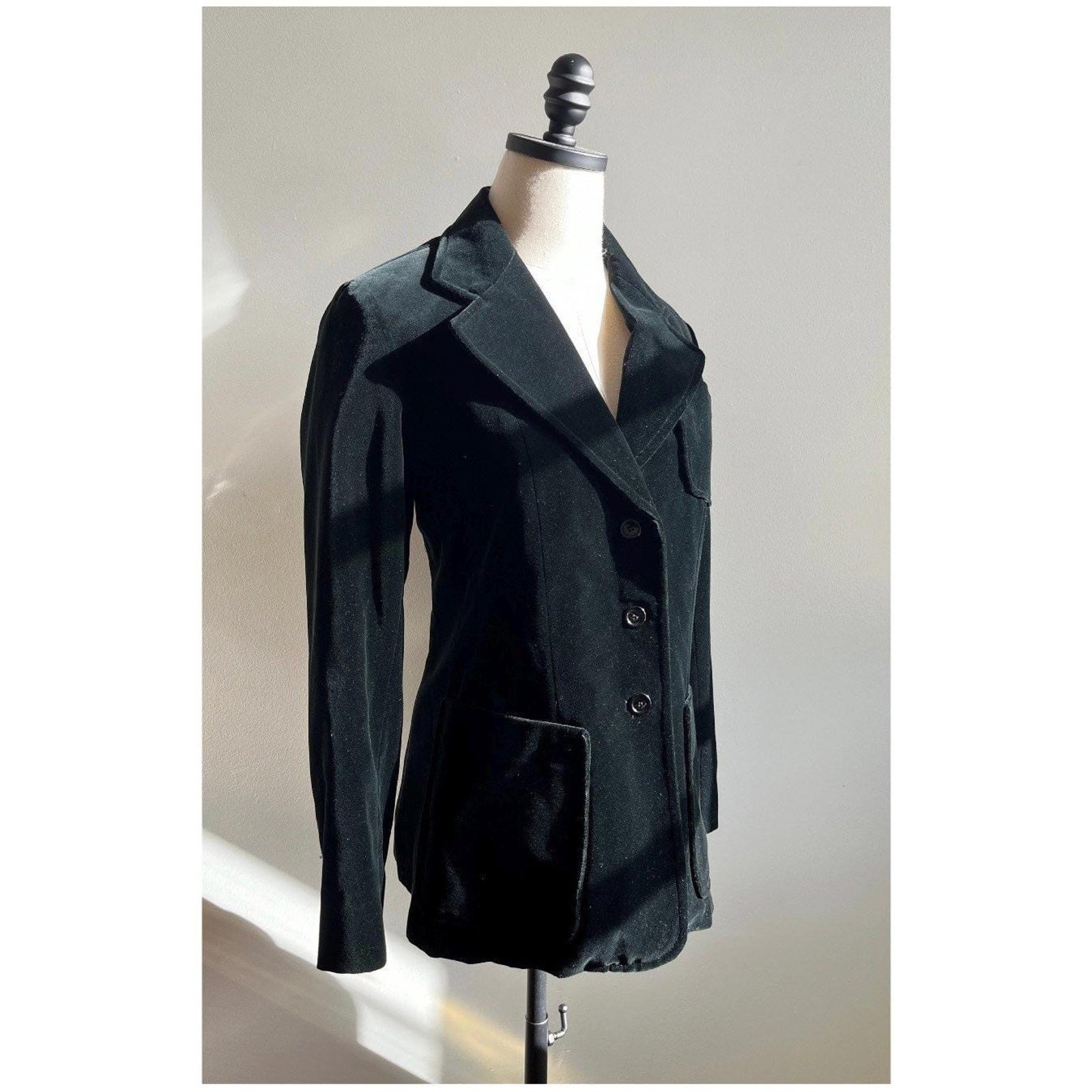 Vintage 70s I. Magnin Velvet Blazer | Black Longline Jacket | ILGWU | M