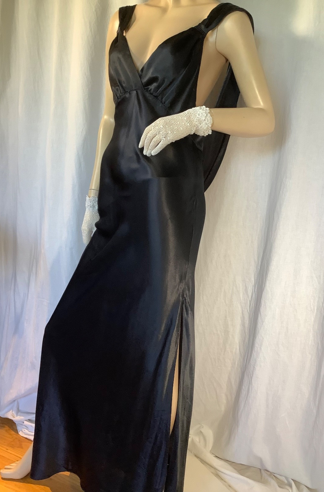 Nightgown negligee Black satin M slinky Cowl karma Bias backless 30s Art Deco