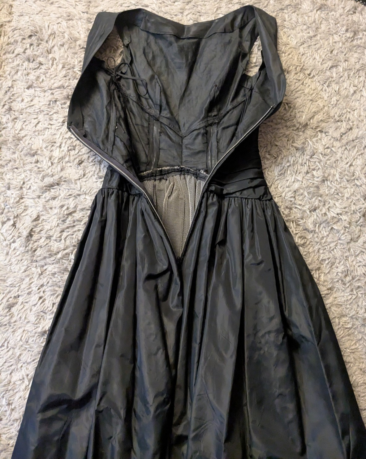 VTG 1950s Cocktail Taffeta Dress Ruched Waist & Crinoline Estate Sale Find sz S