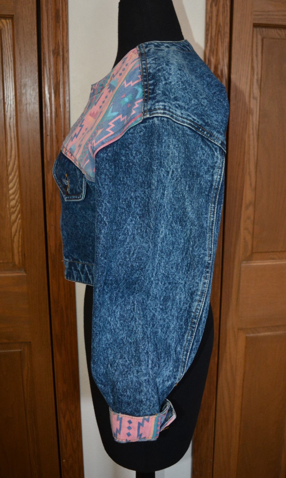 VTG 1980’s Women’s NUOVO Denim Jacket Coat Southwestern Western MED MINT Punk