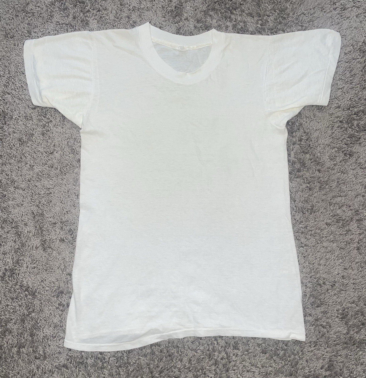 Vintage 80s Fruit Of The Loom White Blank T Shirt