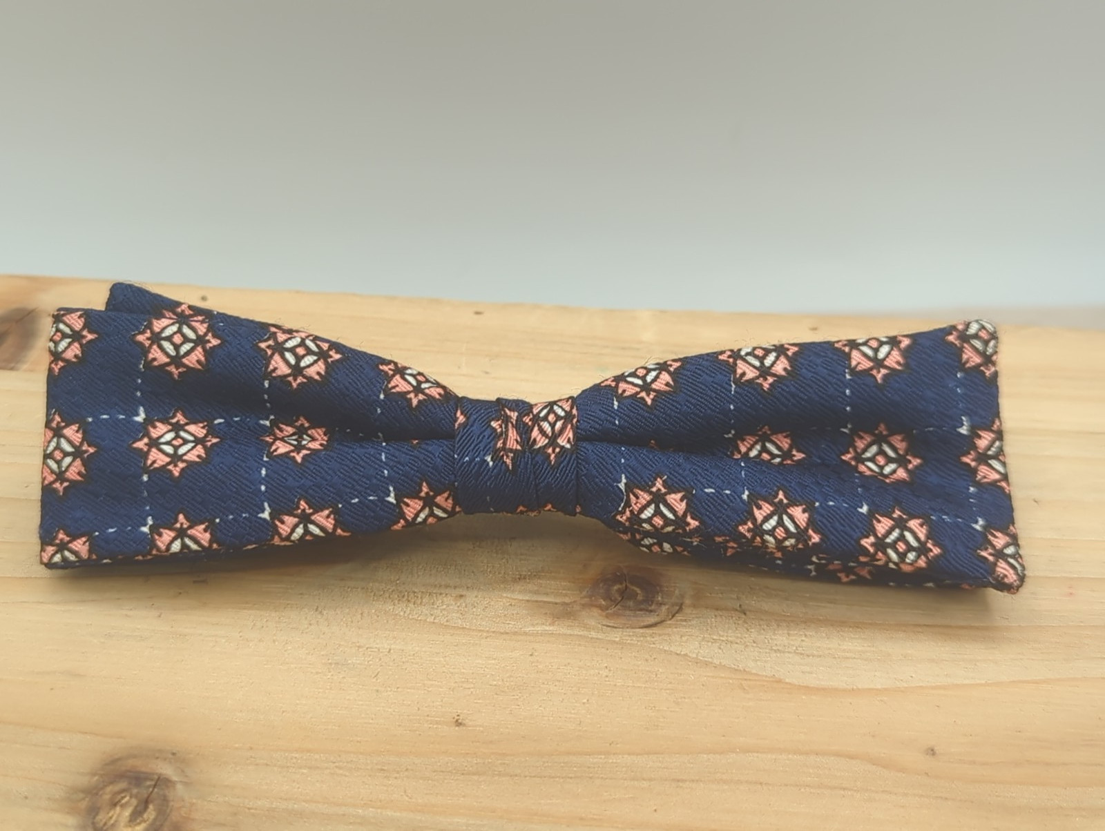 Vintage Clip On Bow Tie Rain Bow Brand Blue Geometric