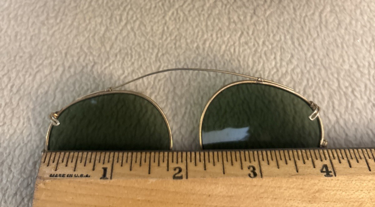Vintage 1930’s Clip-on SUNGLASSES in Hard Case
